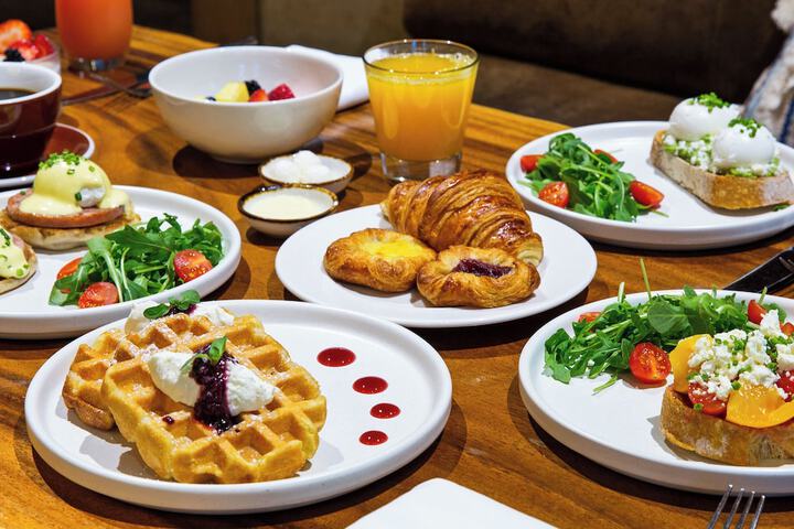 Breakfast meal