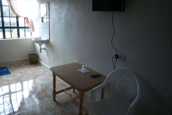 Room 8 of 20
