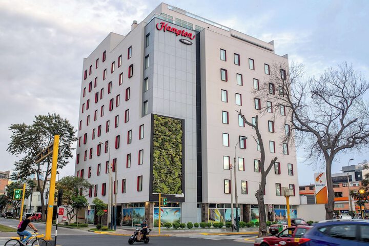 Photo of Hampton by Hilton Lima San Isidro