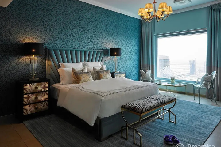Room 2 of 28