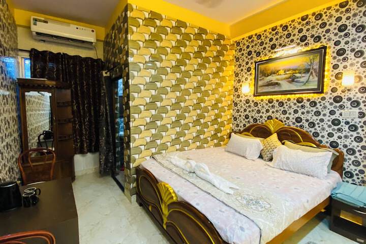 Room 54 of 101