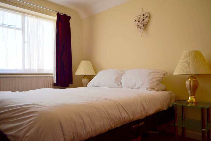 Room 16 of 42