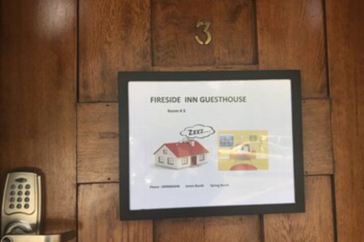 Room 81 of 180