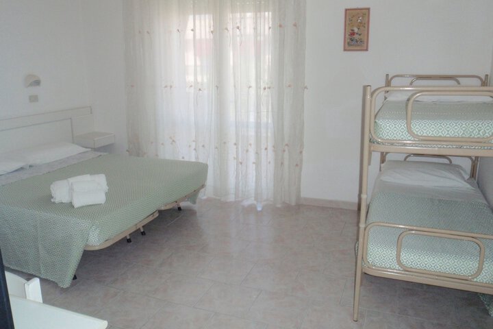 Room 15 of 57