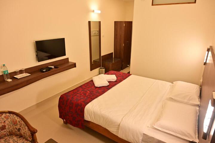 Poorva Residency
