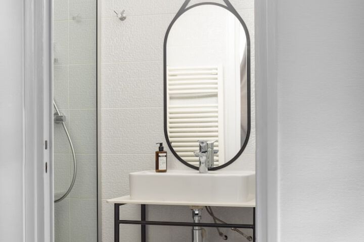 Clean Restrooms