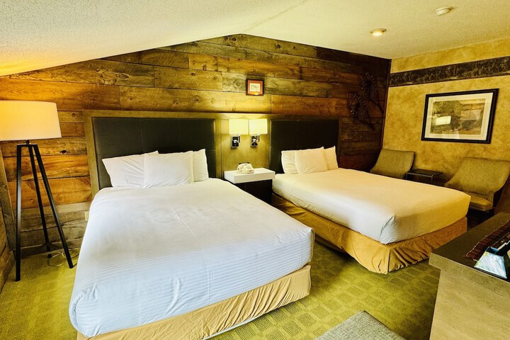 Room 12 of 73