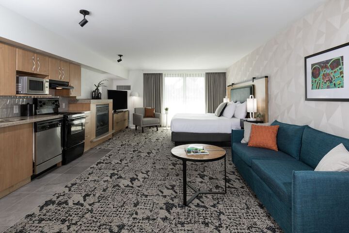 Room 21 of 73