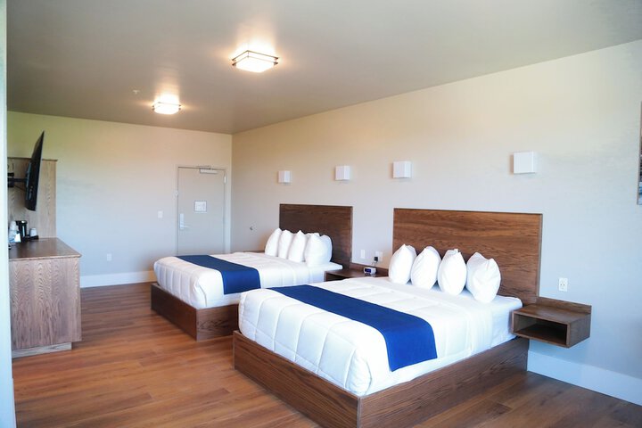 Room 2 of 14