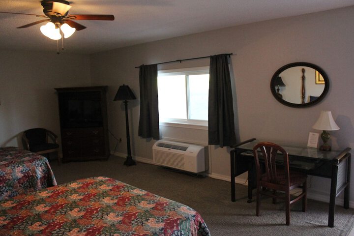 Room 40 of 219