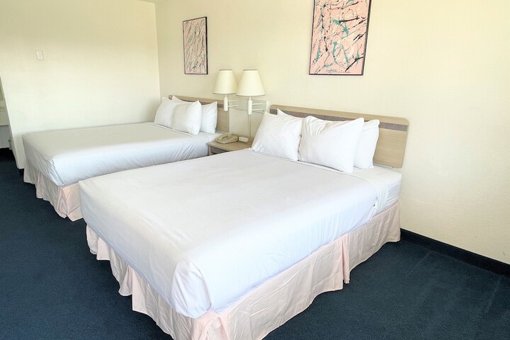 Room 10 of 74