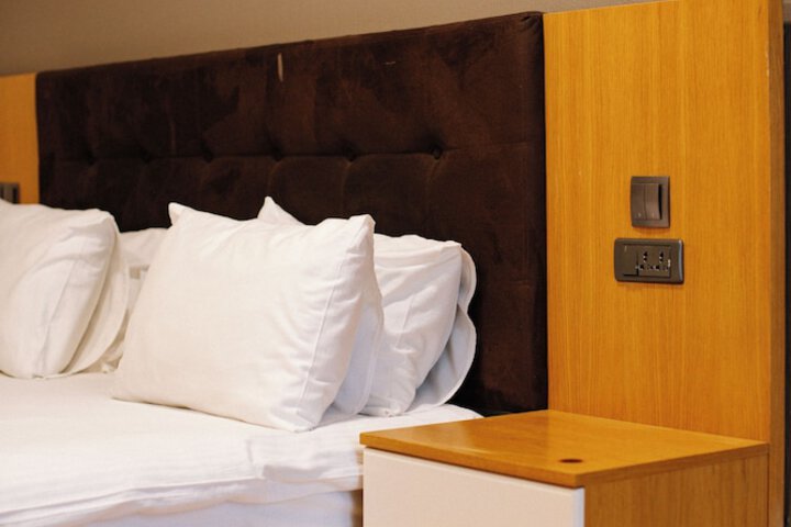 Room 17 of 61