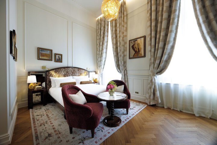 Room 10 of 75