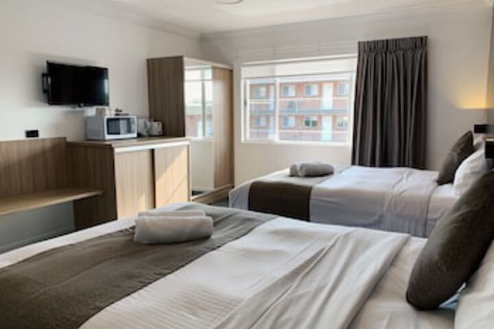 Room 46 of 132