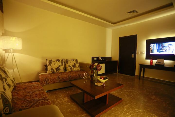 Room 11 of 62