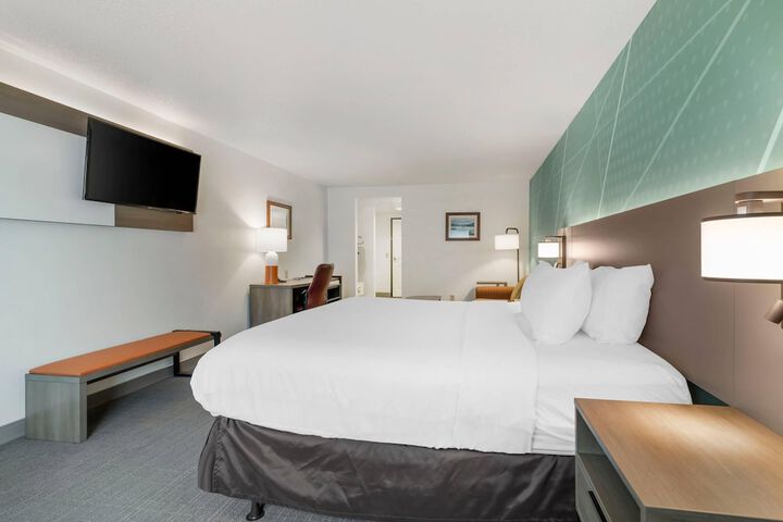 Room 10 of 57