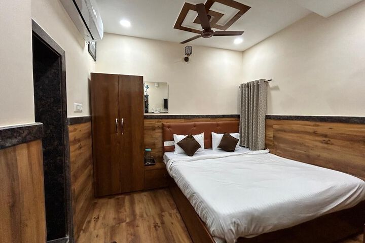 Room 22 of 29