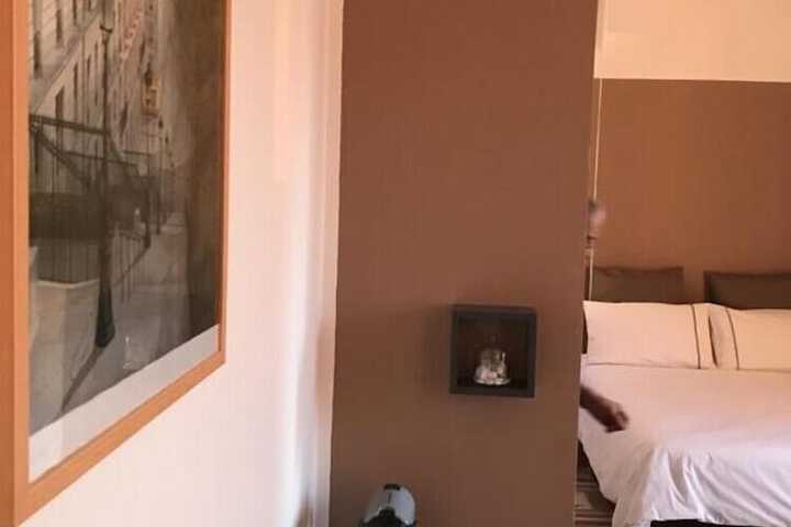 Room 2 of 14