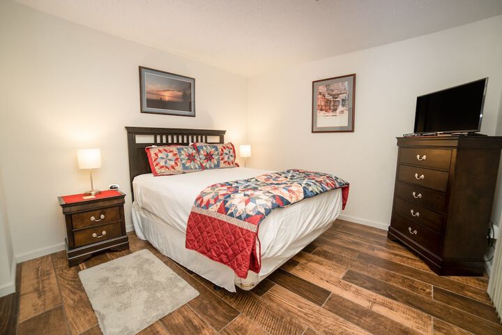 Room 25 of 167