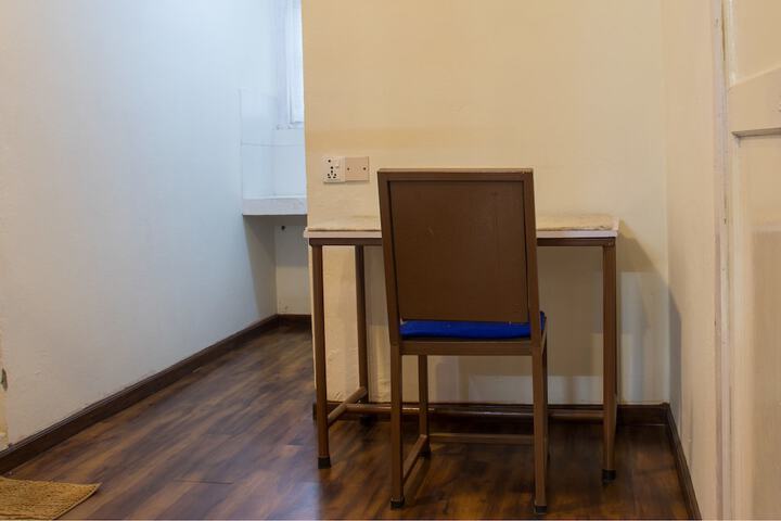 Room 48 of 50