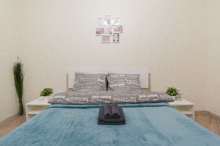 Room 15 of 42