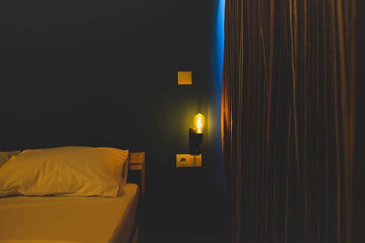 Room 21 of 135