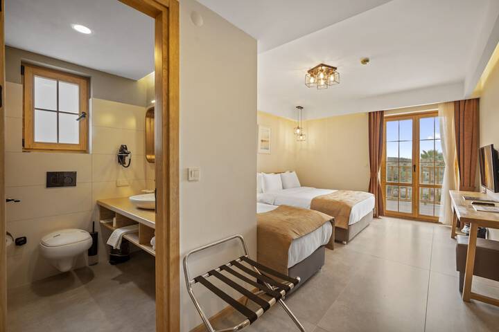 Room 7 of 39