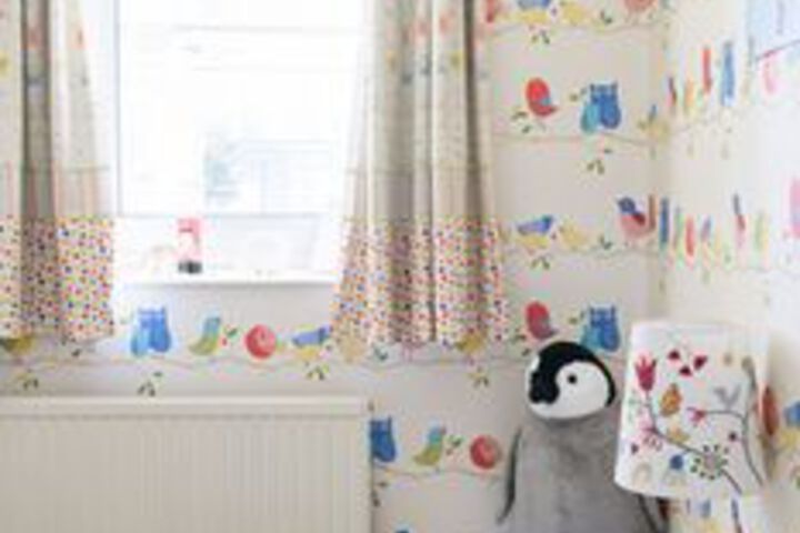 Room 17 of 27