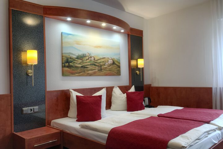 Room 7 of 45