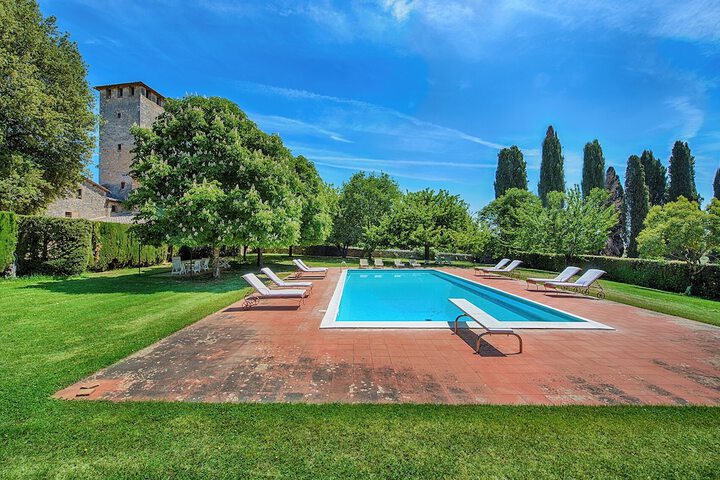 General 2 of 17