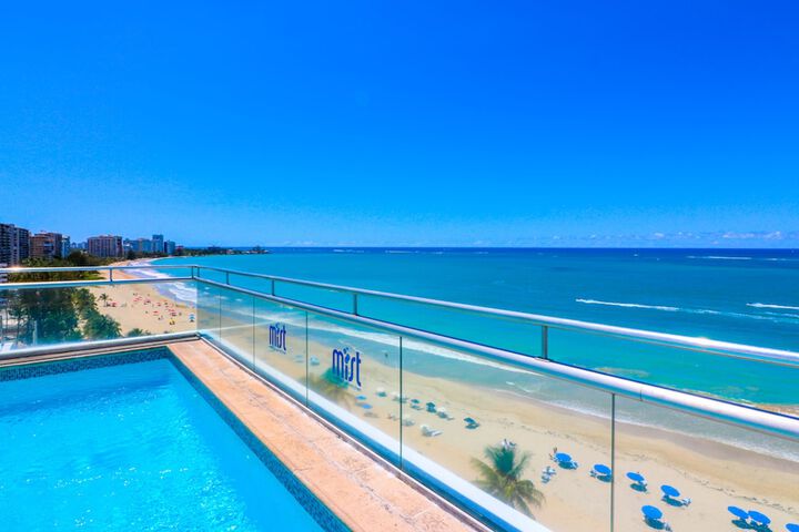 Rooftop pool