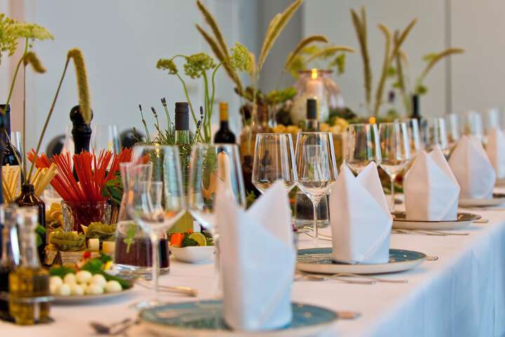 Dining 69 of 91