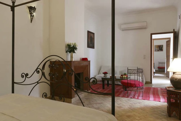 Room 5 of 38