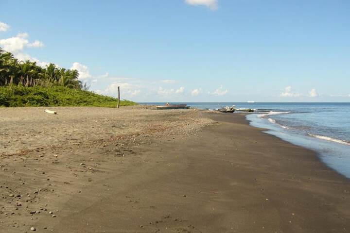 Beach 58 of 70