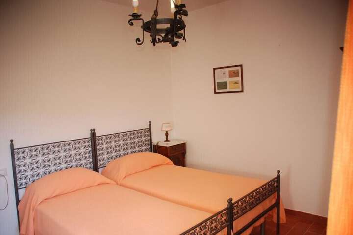 Room 28 of 55