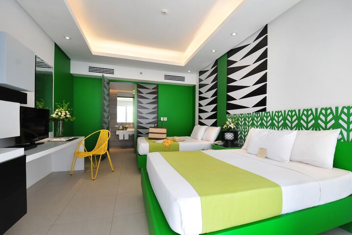 Room 6 of 37