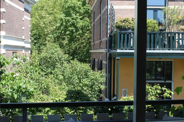 Binnen Aan De Singel
