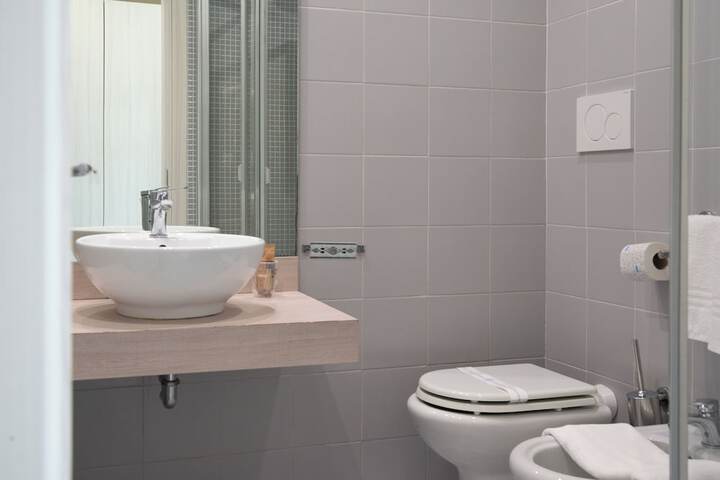 Bath Photo