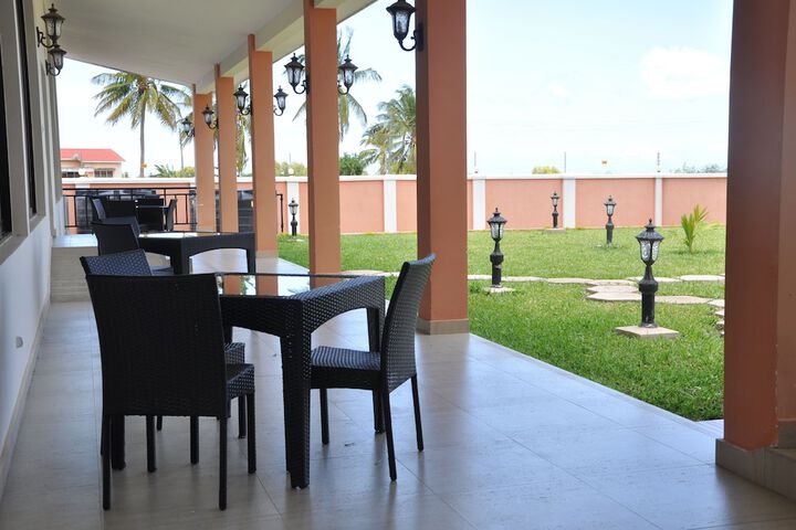 Terrace/Patio 26 of 29