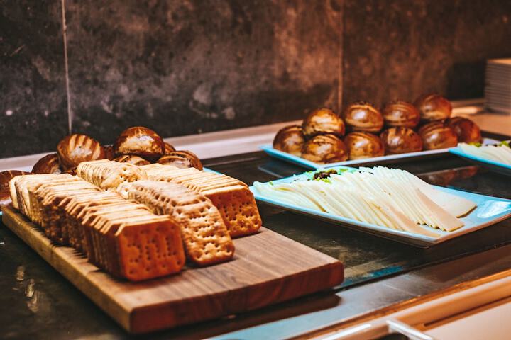 Breakfast buffet