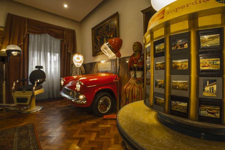Entrance & Lobby