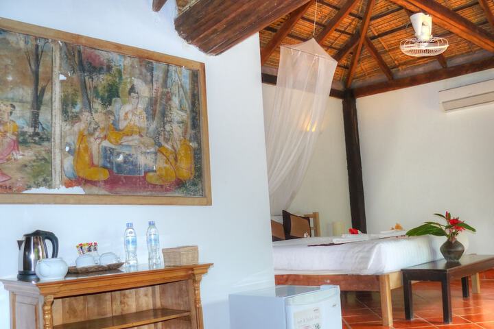 Room 5 of 79
