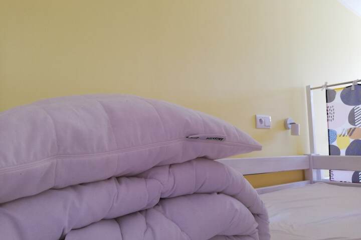 Room 32 of 159