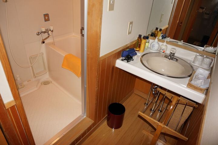 Clean Restrooms