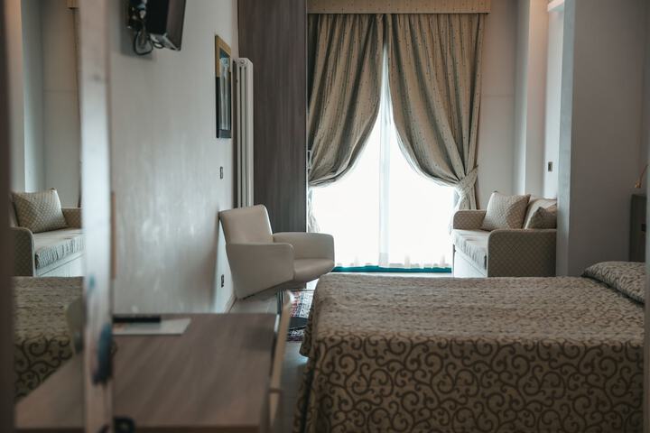 Room 19 of 53