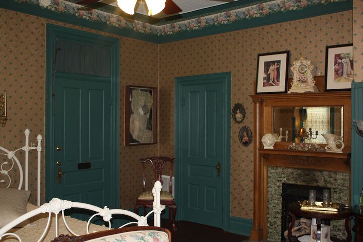 Room 17 of 52
