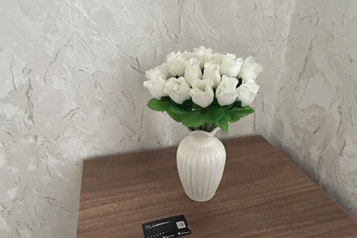 Room 32 of 72