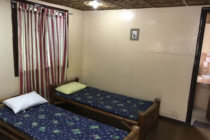 Room 8 of 53