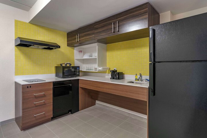 1 King Bed Suite (11 of 26)
