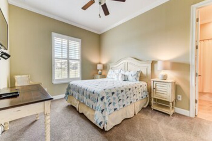 Room 116 of 129